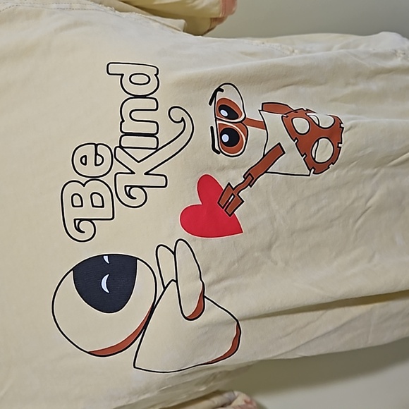 Disney Wall-e Be Kind Tee - Picture 2 of 7